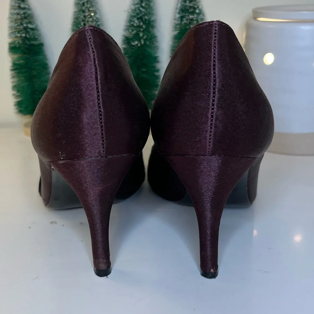 Nina Plum Colored Peep Toe Pumps